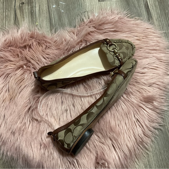 Coach Logo Brown Canvas Flat Size 8 - Picture 2 of 9